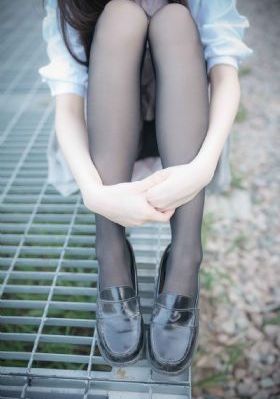 女员工的